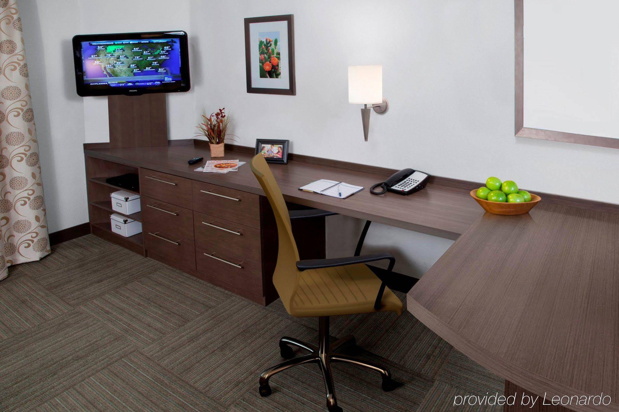 Candlewood Suites Kenedy By Ihg Exterior photo