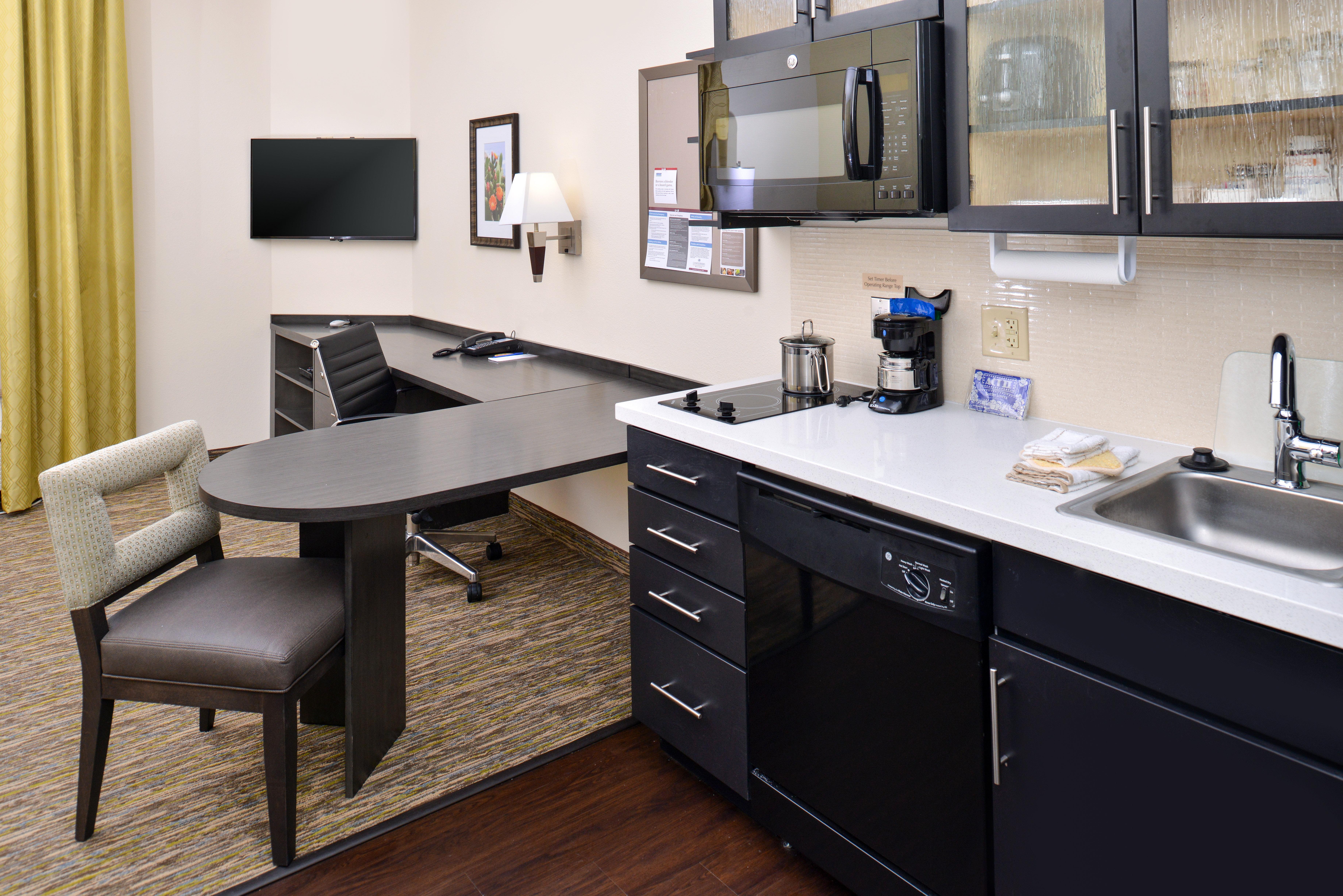 Candlewood Suites Kenedy By Ihg Exterior photo
