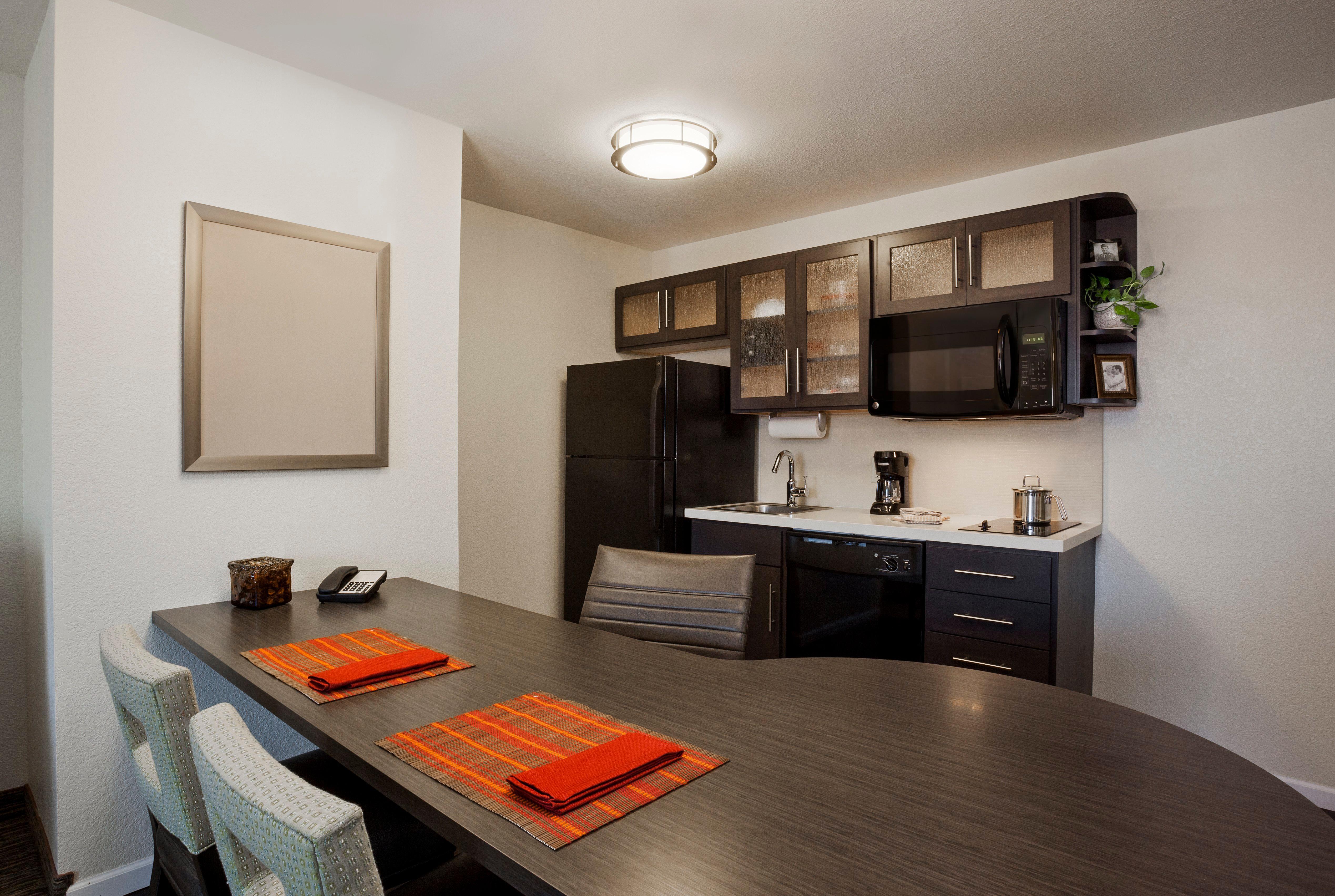 Candlewood Suites Kenedy By Ihg Exterior photo